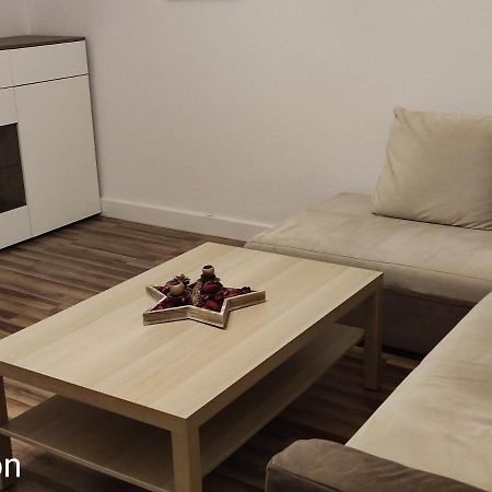 Apartamento Mieszkanie Blisko Targow Poznanskich Exterior foto